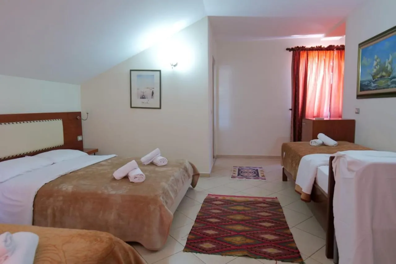 ***  Hotel Veli Sarande Albania