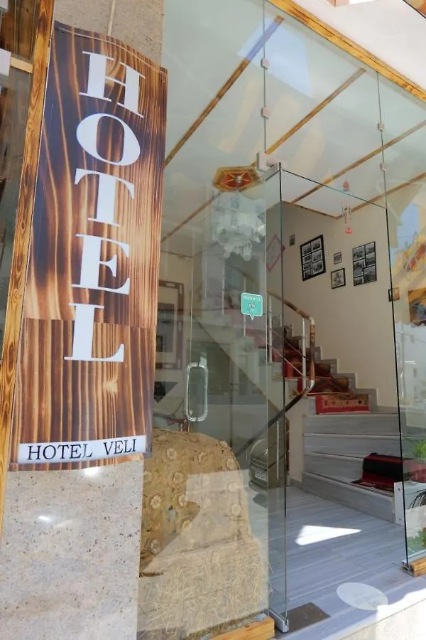 ***  Hotel Veli Sarande Albania