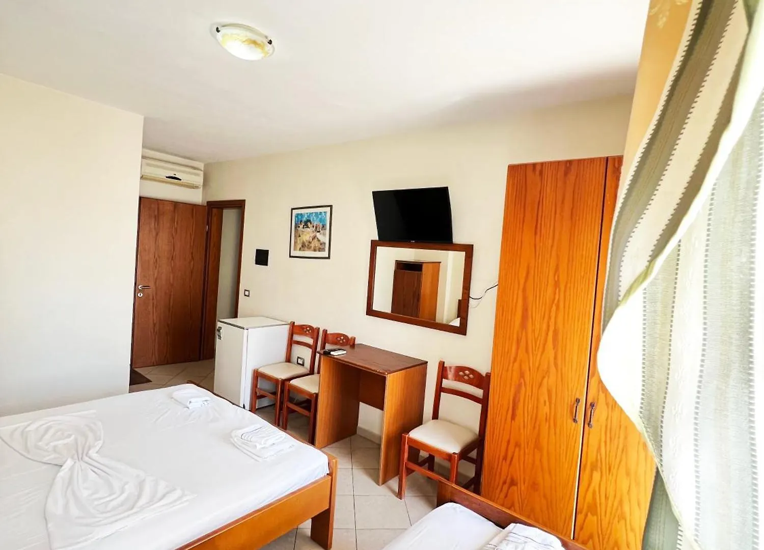 Hotel Veli Sarande Albania