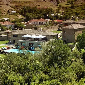 Otel Johnny, Kamenice